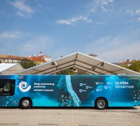 autobus izložba